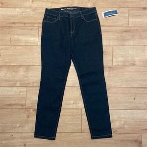 Old Navy Super Skinny Dark Wash Jeans